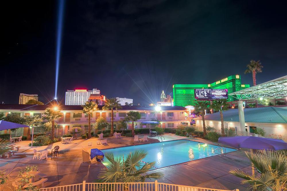 Park Inn By Radisson, Las Vegas I-15 ภายนอก รูปภาพ